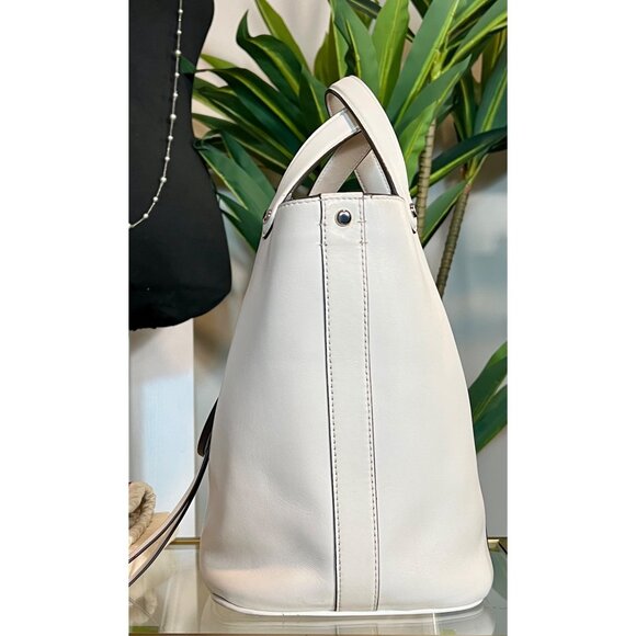 AUTHENTIC TORY BURCH WINTER WHITE LEATHER MILLER SHOULDER BAG WITH DETACHABLE ST - Picture 2 of 15